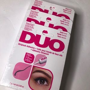 6 DUO LASH GLUES!